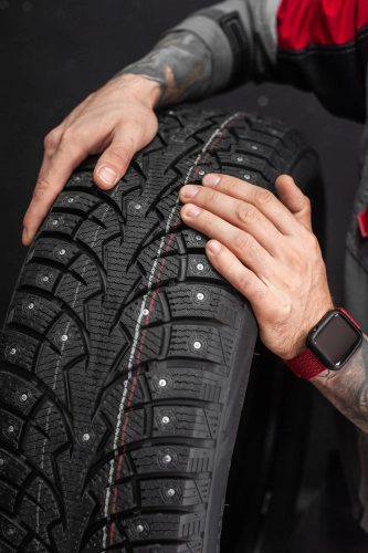 фото протектора и шины WINTERNOVA STUD I Шина ZMAX WINTERNOVA STUD I 175/70 R13 82T