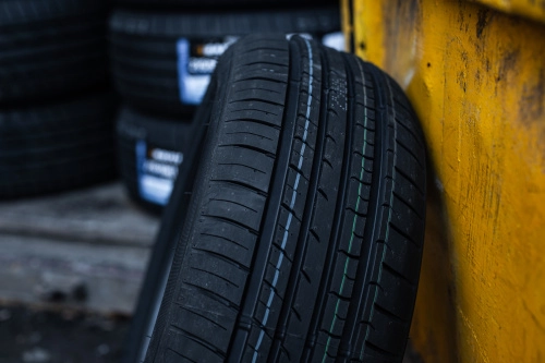 фото протектора и шины PREMIO ARZERO Шина Arivo PREMIO ARZERO 185/55 R16 87V